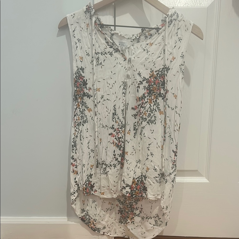 Market & Spruce Floral Print Sleeveless Tank Top
